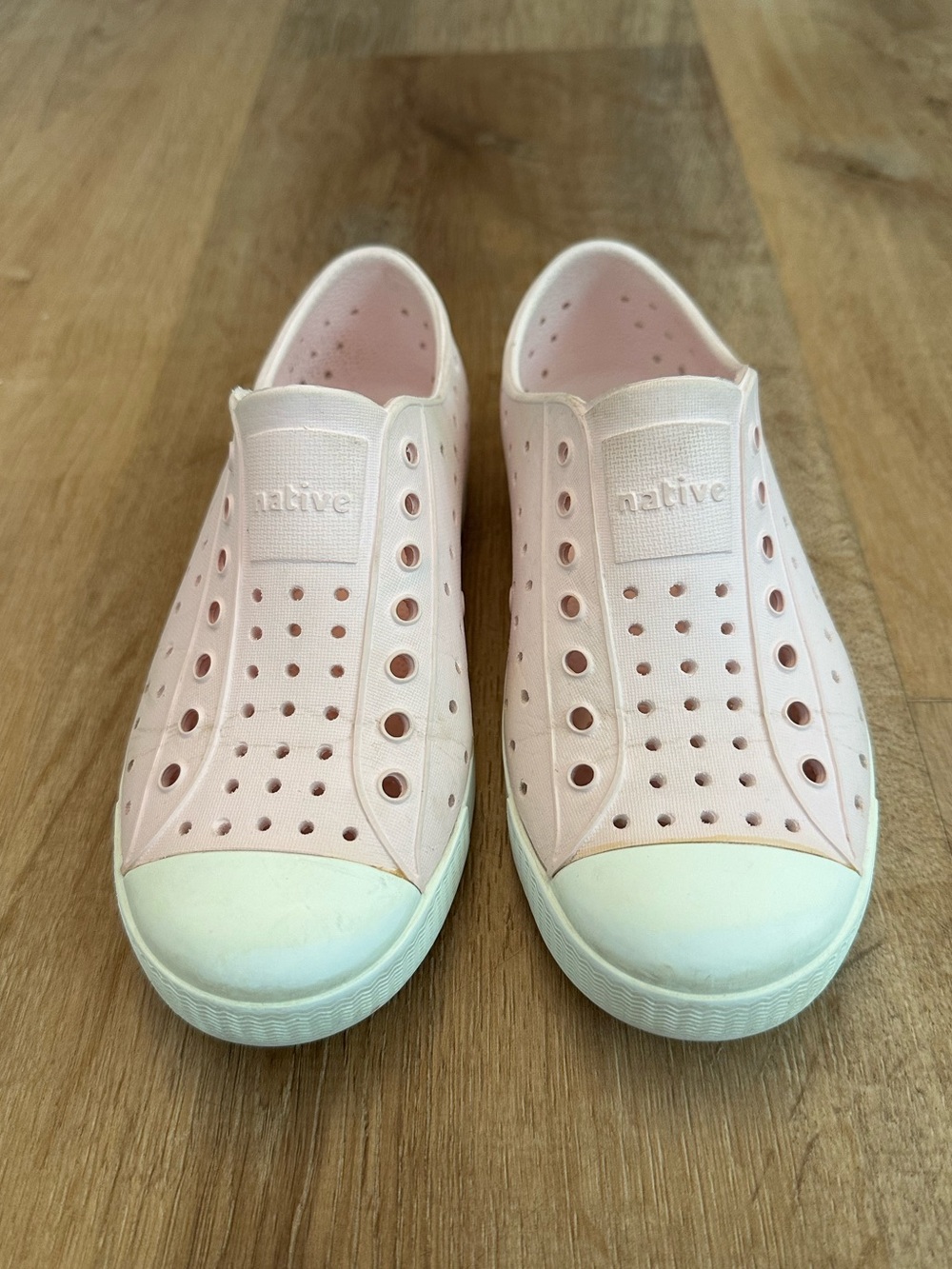 Native Kids Shoes in Pale Pink